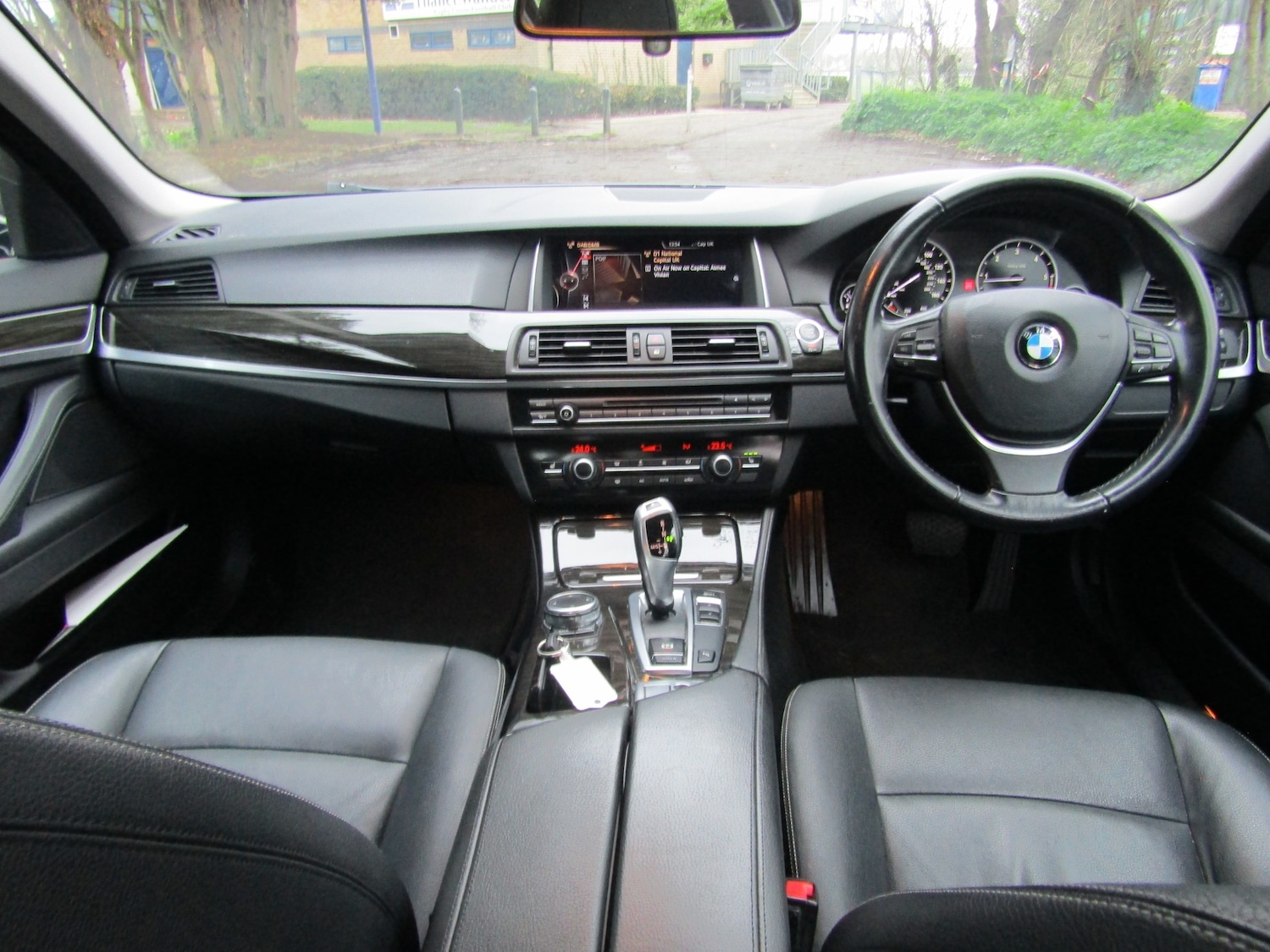 Used BMW 5 Series 2015 for sale - 77245665: Photo 2