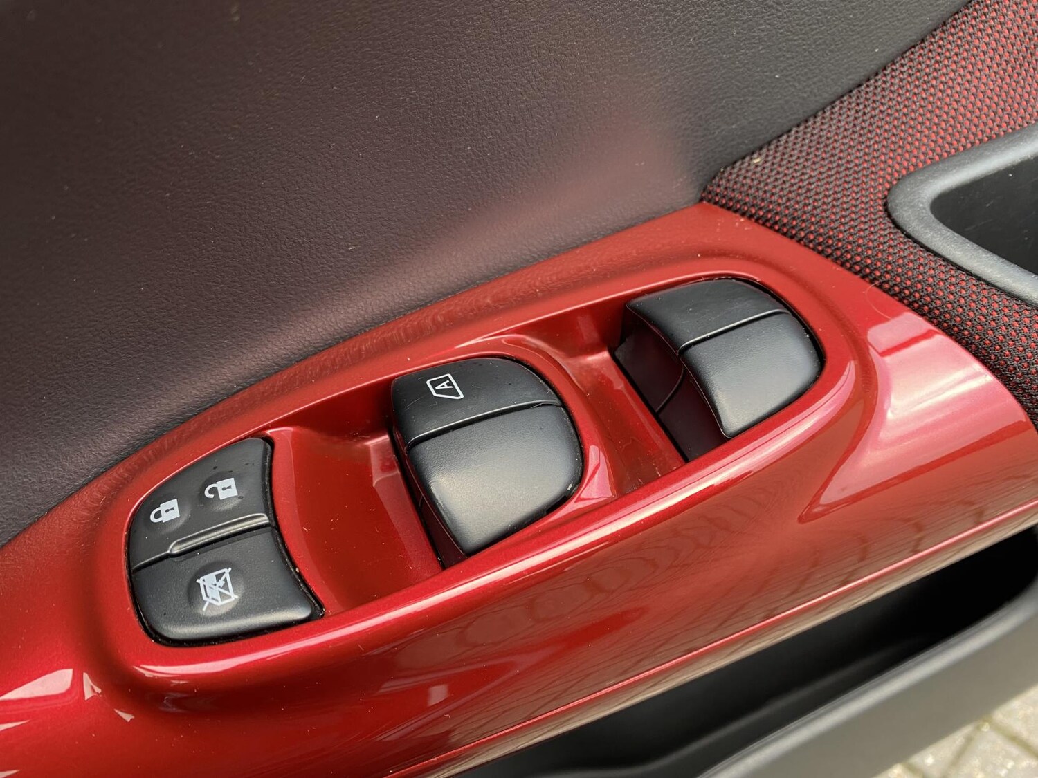 Used Nissan Juke 2011 for sale - 77813081: Photo 39