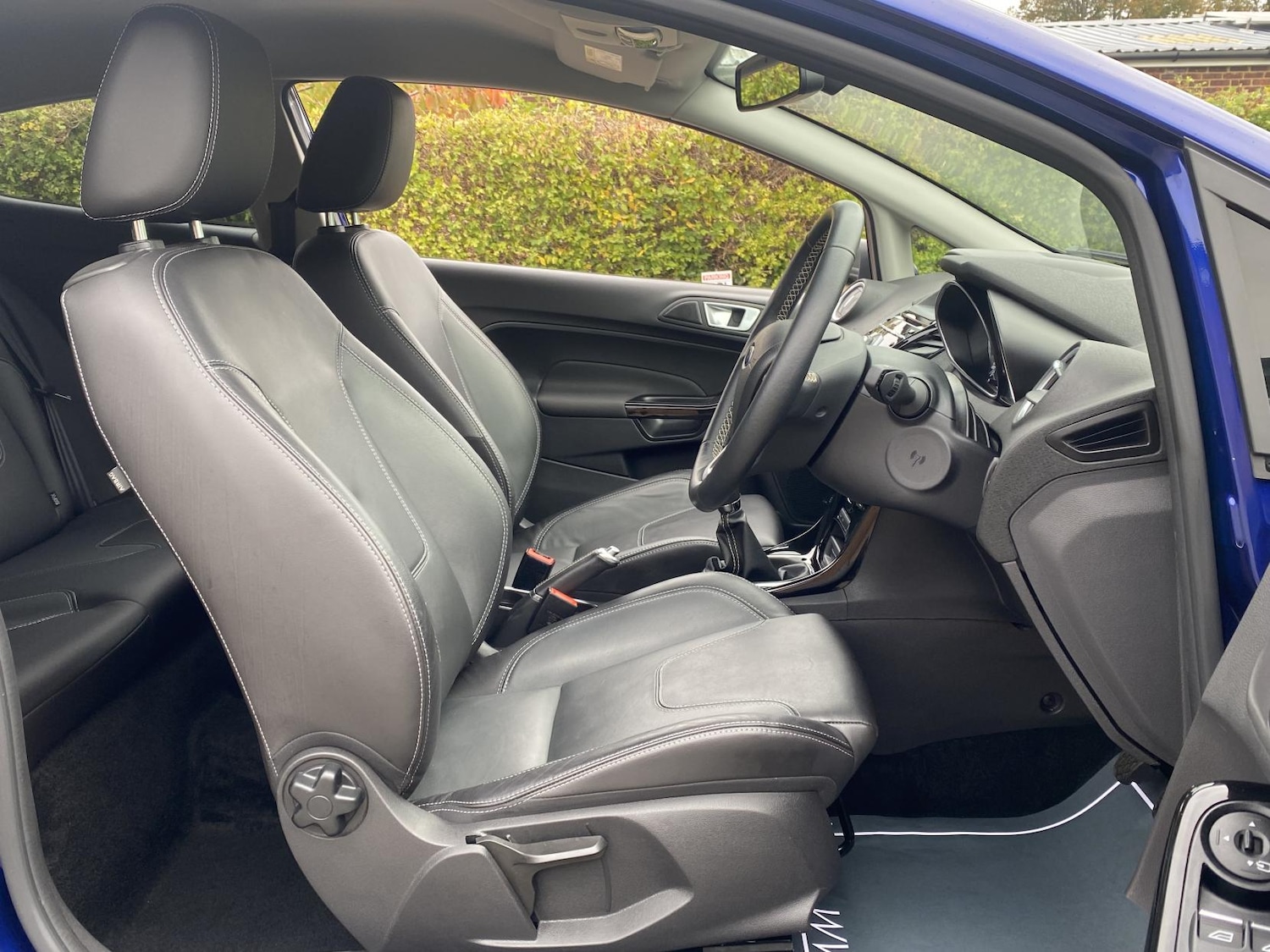 Used Ford Fiesta 2017 for sale - 76904770: Photo 13