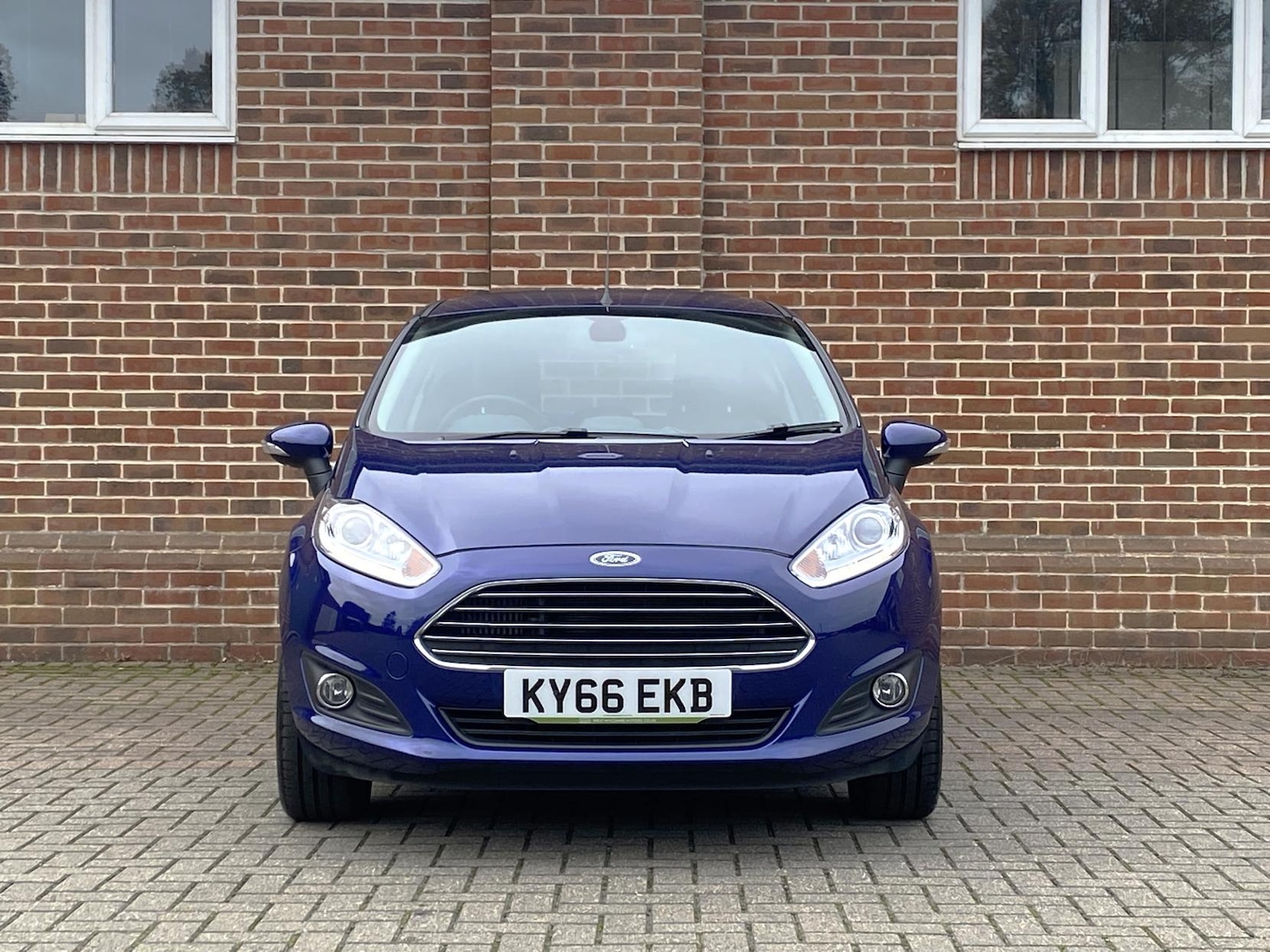 Used Ford Fiesta 2017 for sale - 76904770: Photo 2