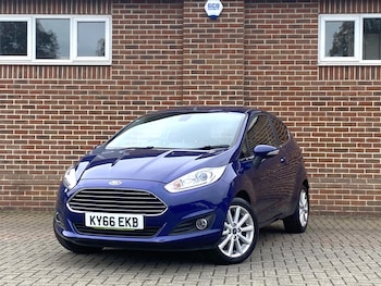 Used Ford Fiesta 2017 for sale - 76904770: Photo