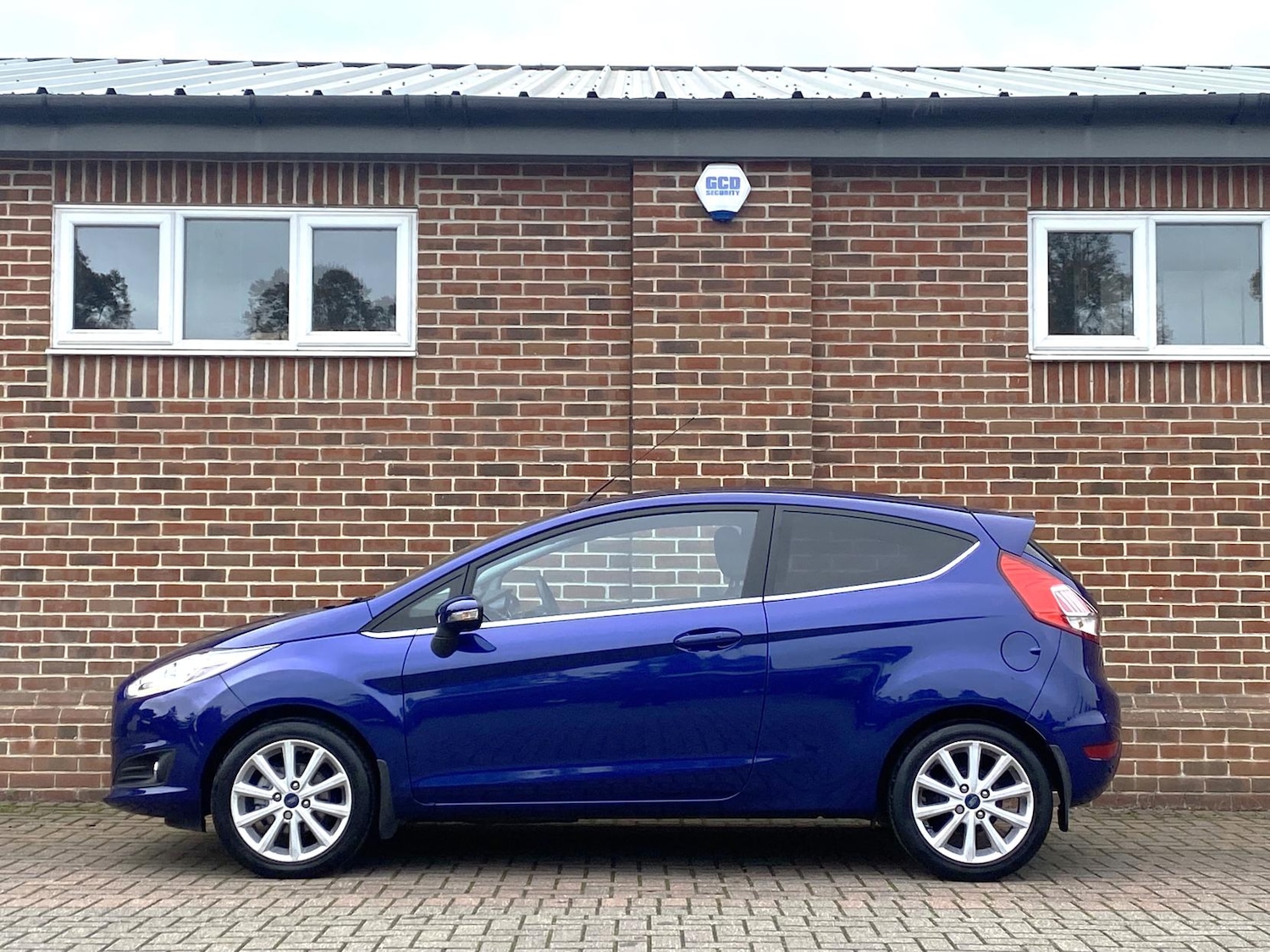 Used Ford Fiesta 2017 for sale - 76904770: Photo 4