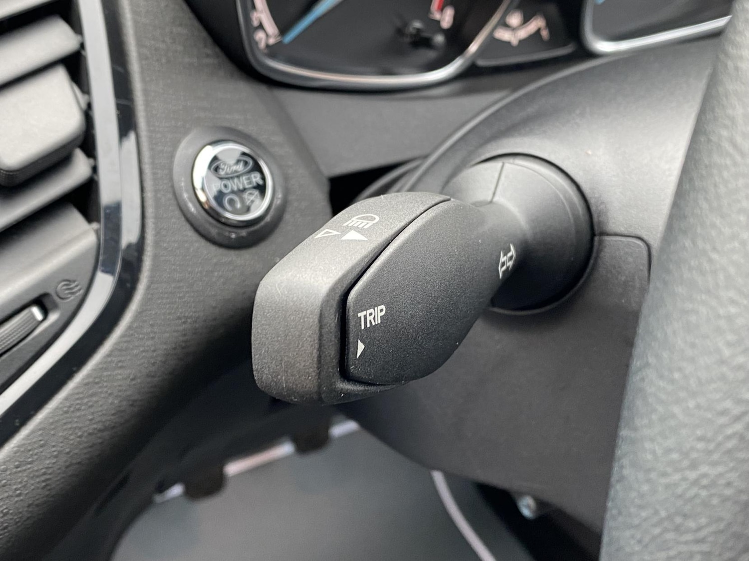 Used Ford Fiesta 2017 for sale - 76904770: Photo 40