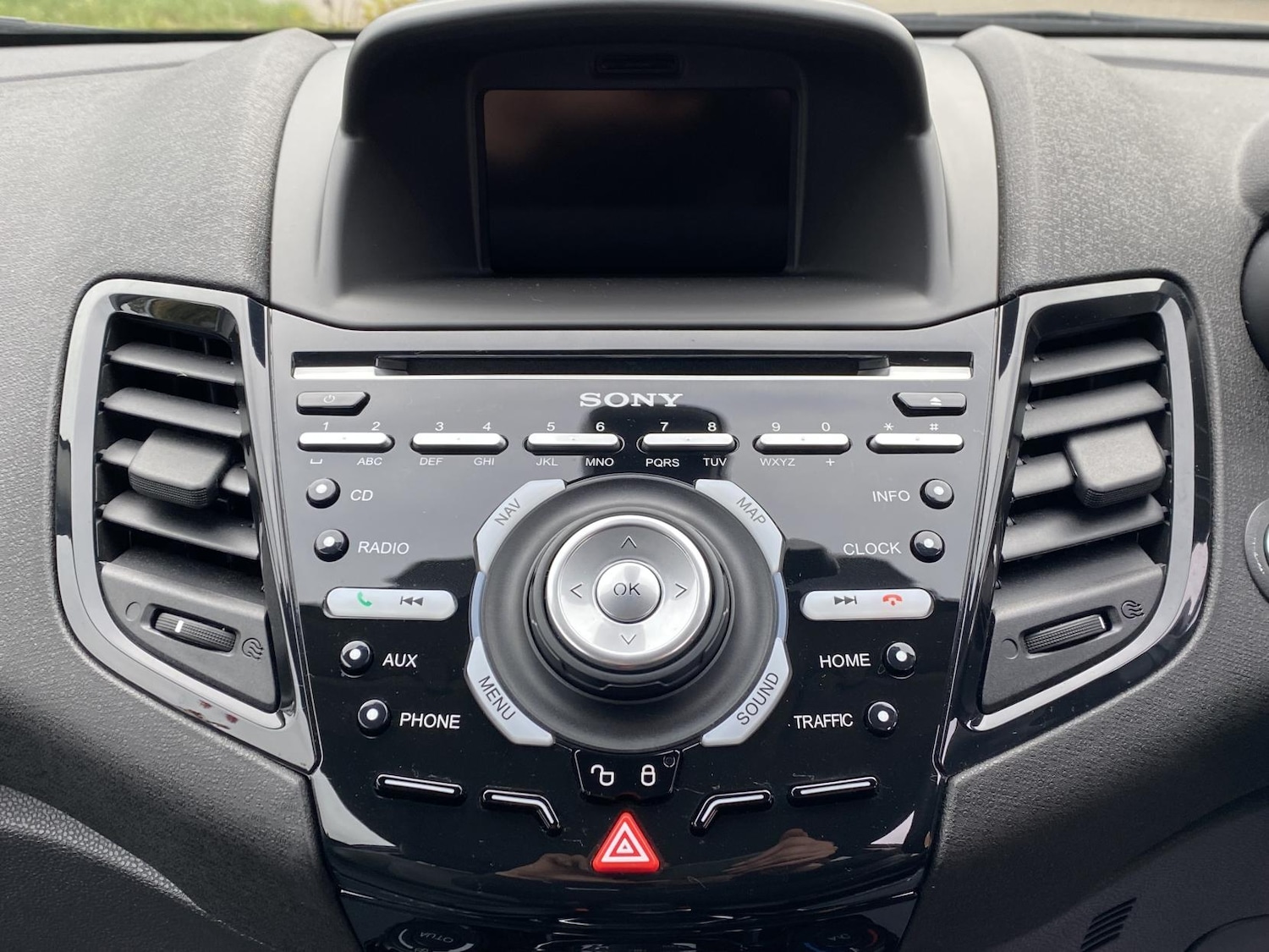 Used Ford Fiesta 2017 for sale - 76904770: Photo 44