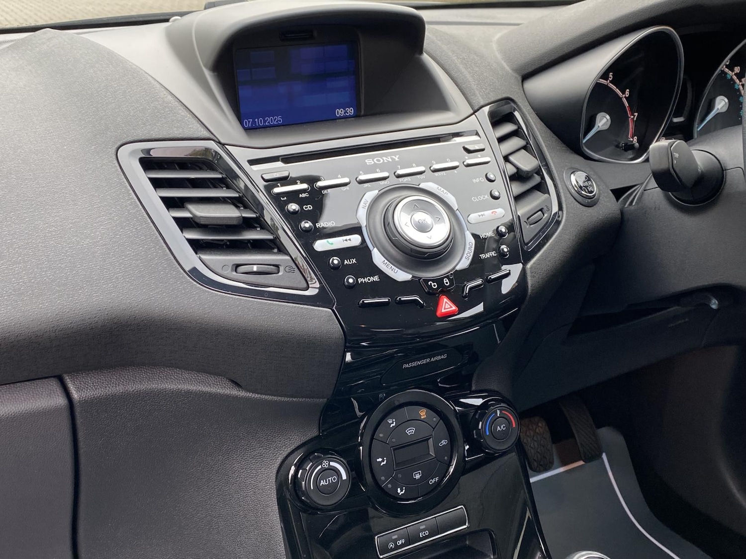 Used Ford Fiesta 2017 for sale - 76904770: Photo 54