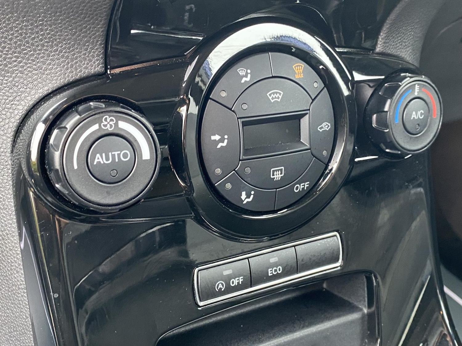 Used Ford Fiesta 2017 for sale - 76904770: Photo 57