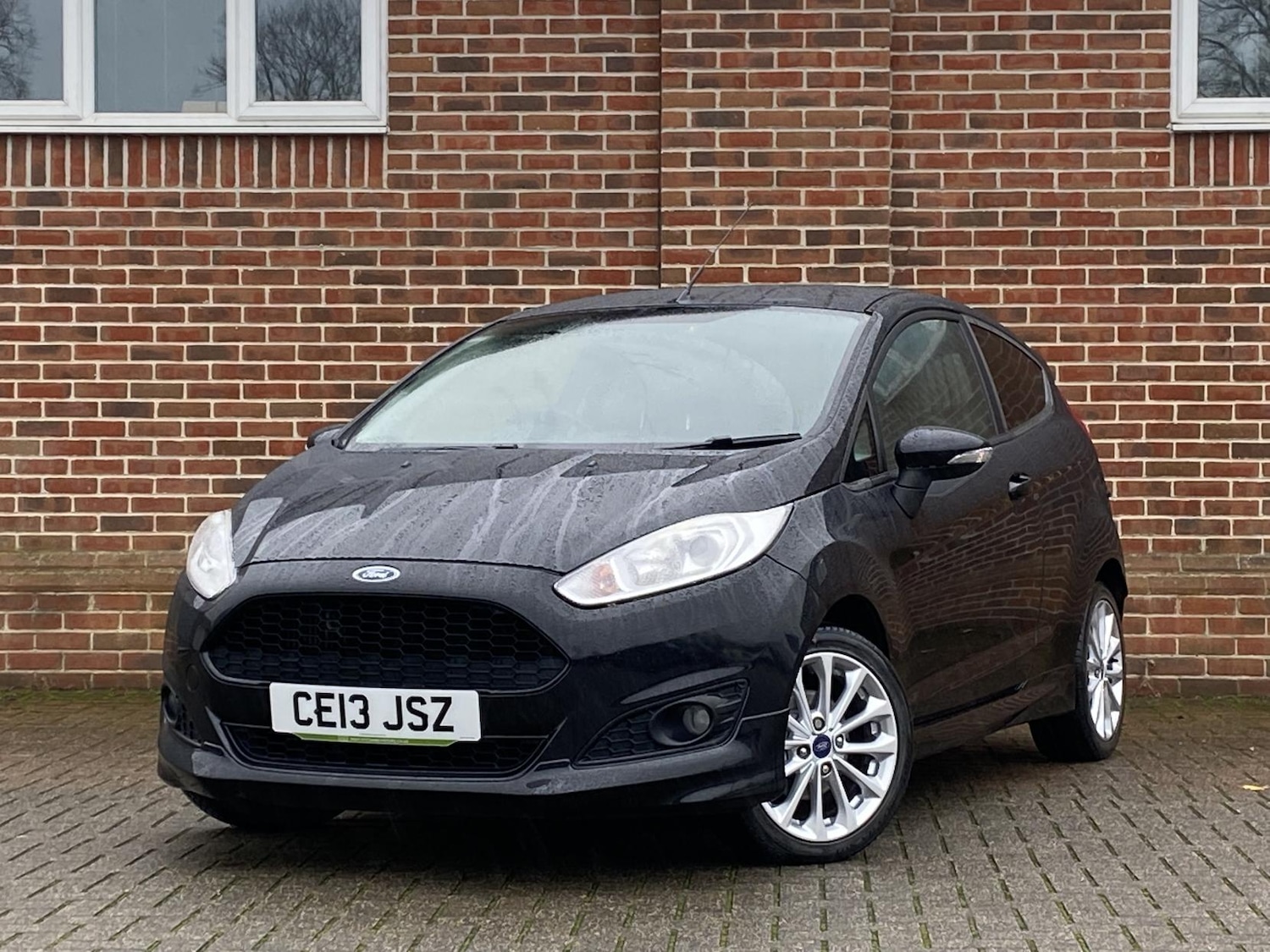 Used Ford Fiesta 2013 for sale - 76987595: Photo 3