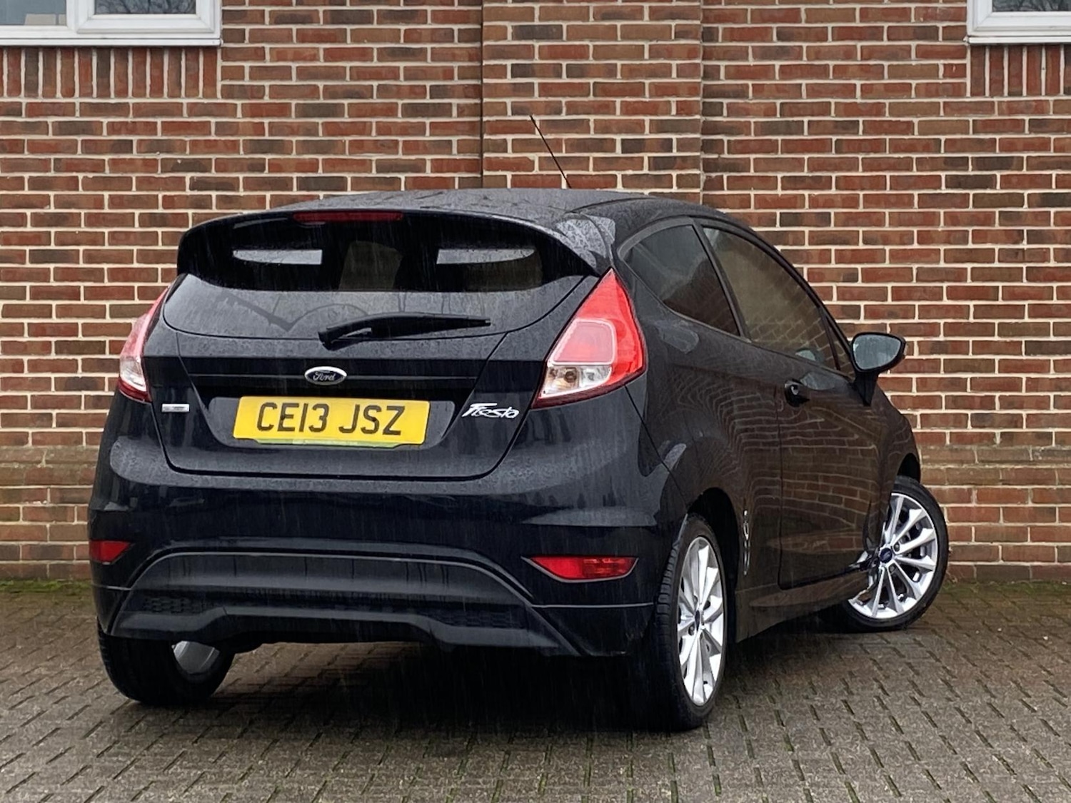 Used Ford Fiesta 2013 for sale - 76987595: Photo 7