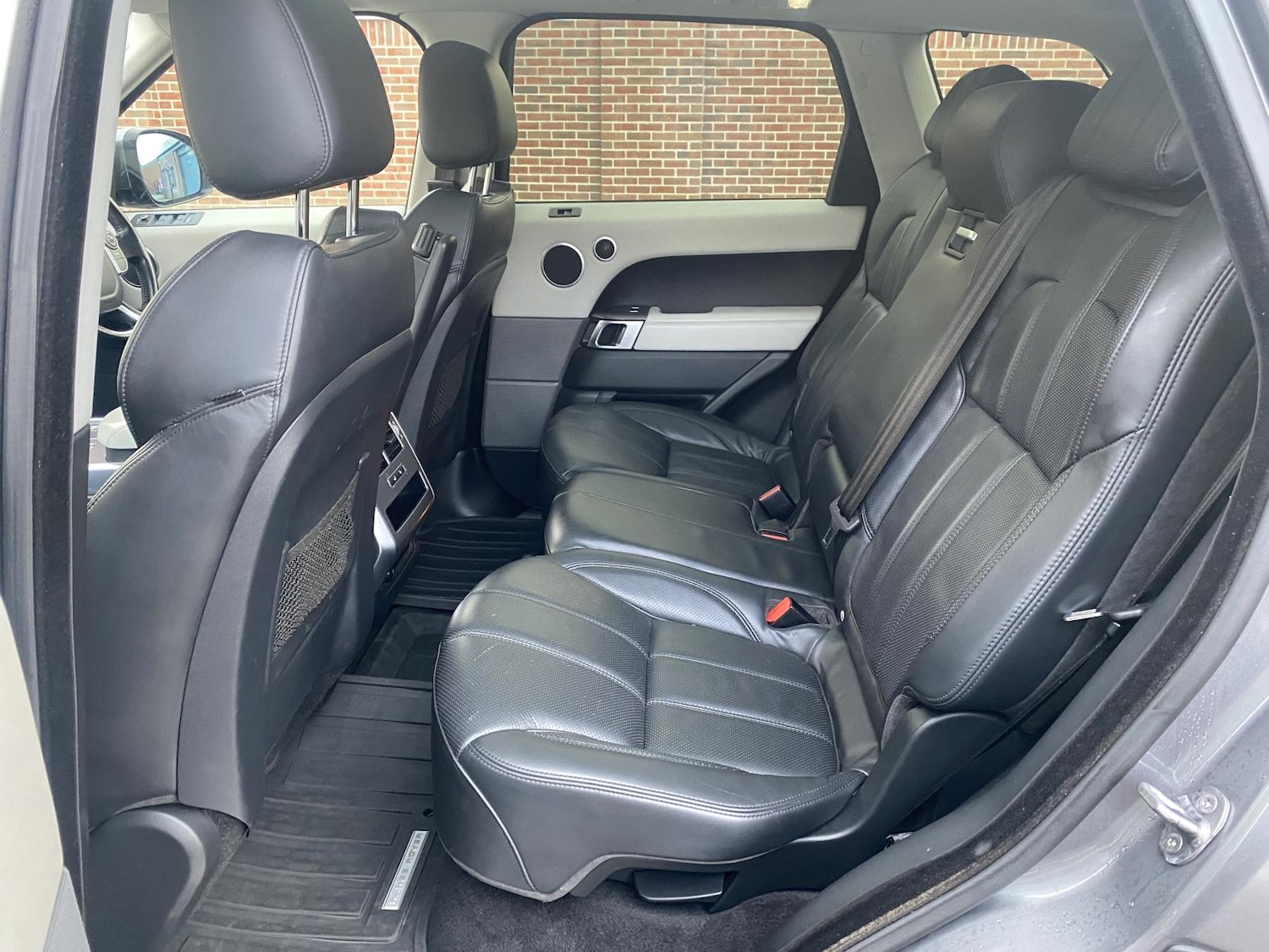 Used Land Rover Range Rover Sport 2015 for sale - 77045547: Photo 16