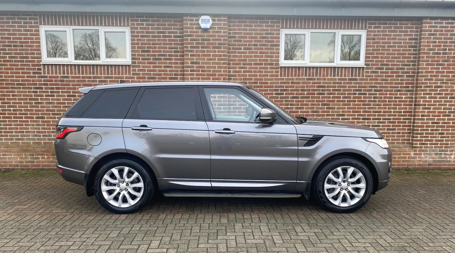 Used Land Rover Range Rover Sport 2015 for sale - 77045547: Photo 8