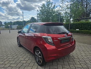 Used Toyota Yaris 2014 for sale - 79373480: Photo