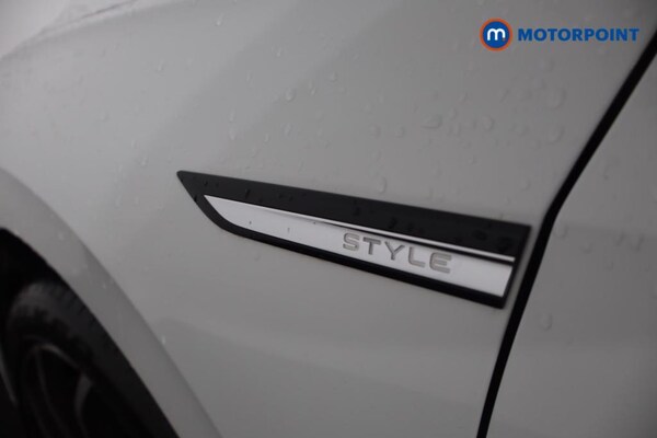 Used Volkswagen Golf 2023 for sale - 76332872: Photo 30