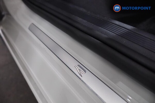 Used Volkswagen Taigo 2023 for sale - 76196759: Photo 32