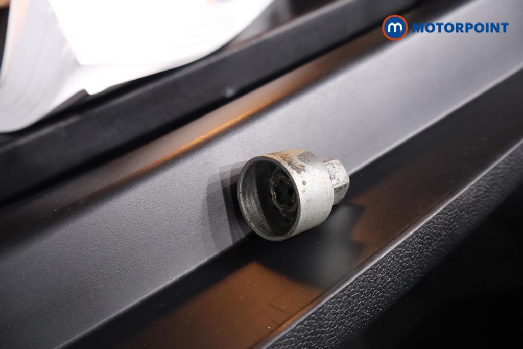 Used MINI Convertible 2019 for sale - 77691798: Photo 22