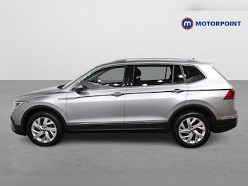 Used Volkswagen Tiguan Allspace 2023 for sale - 78538189: Photo