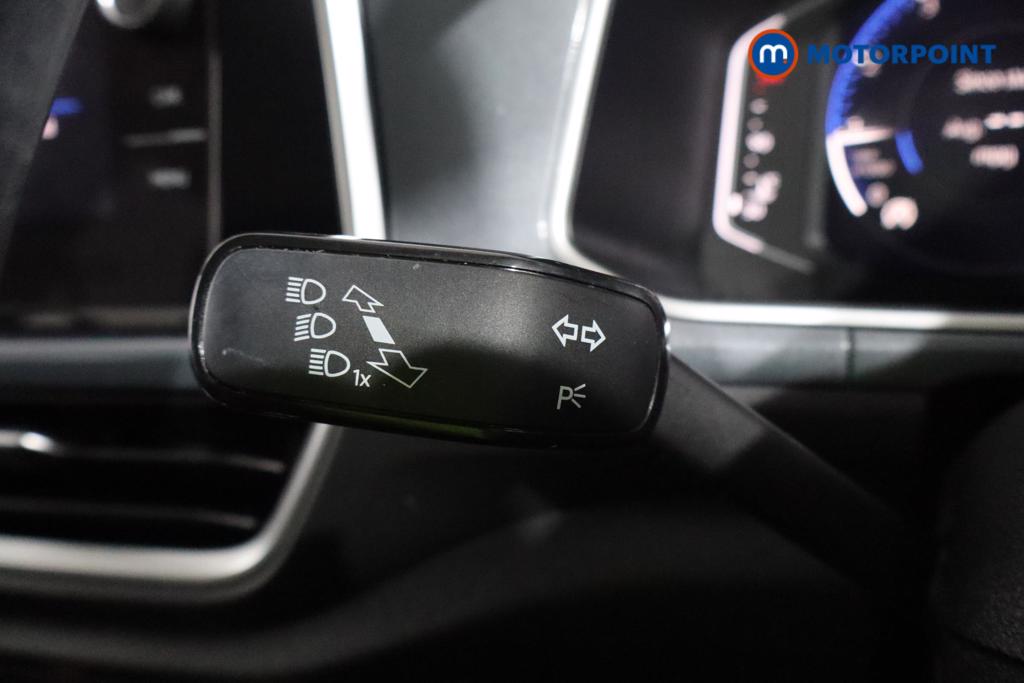 Used Volkswagen T-Roc 2023 for sale - 76878723: Photo 18