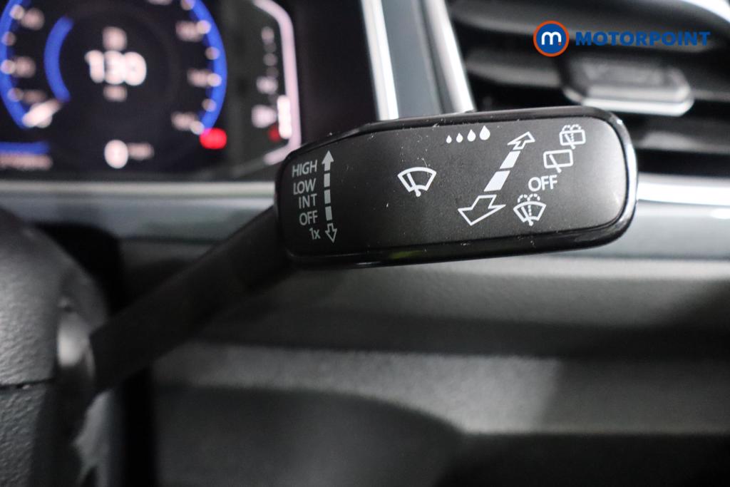 Used Volkswagen T-Roc 2023 for sale - 76878723: Photo 19