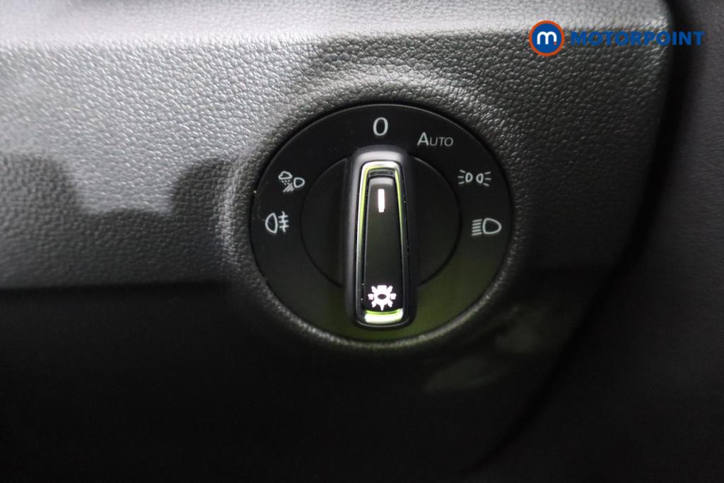 Used Volkswagen T-Roc 2023 for sale - 76878723: Photo 20