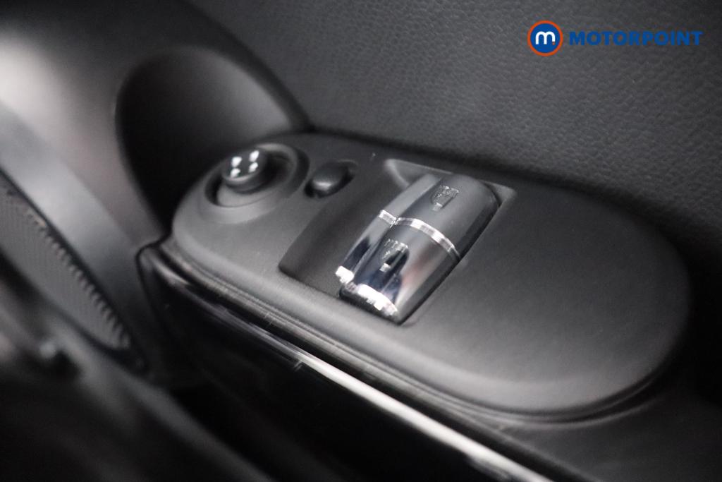 Used MINI Hatch 2021 for sale - 77579136: Photo 24