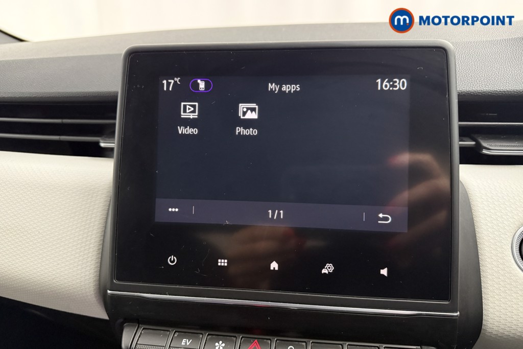 Used Renault Clio 2022 for sale - 76494889: Photo 18