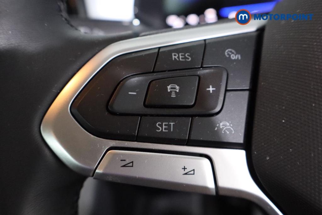 Used Volkswagen T-Roc 2022 for sale - 77845885: Photo 15