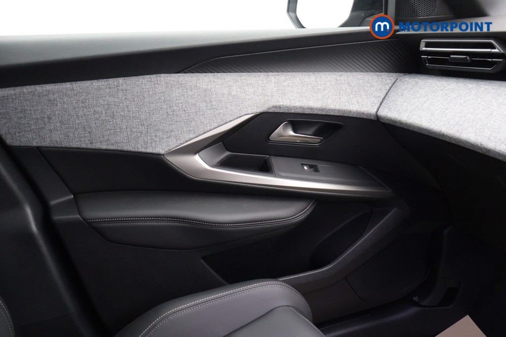 Used Peugeot 5008 2025 for sale - 78176996: Photo 17