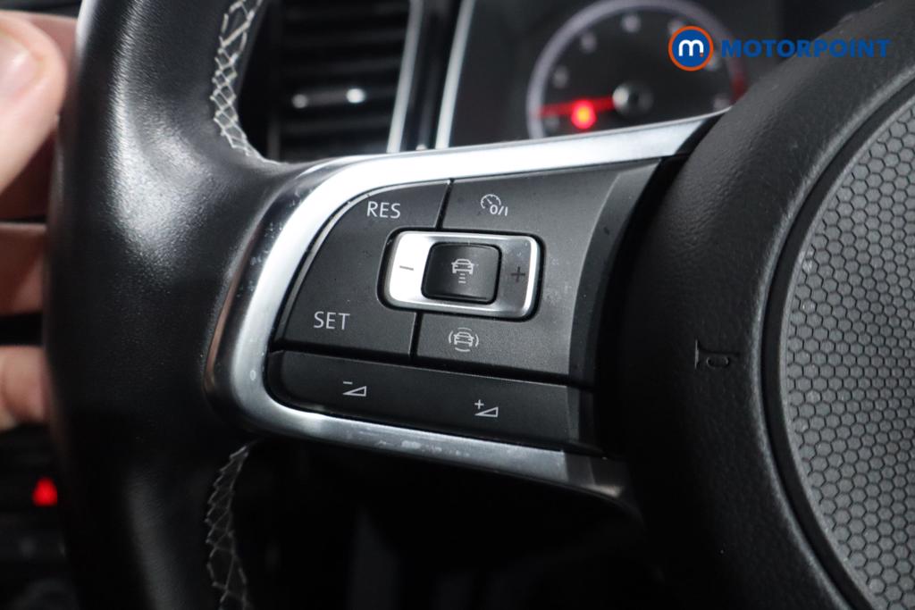 Used Volkswagen T-Roc 2021 for sale - 76831142: Photo 14