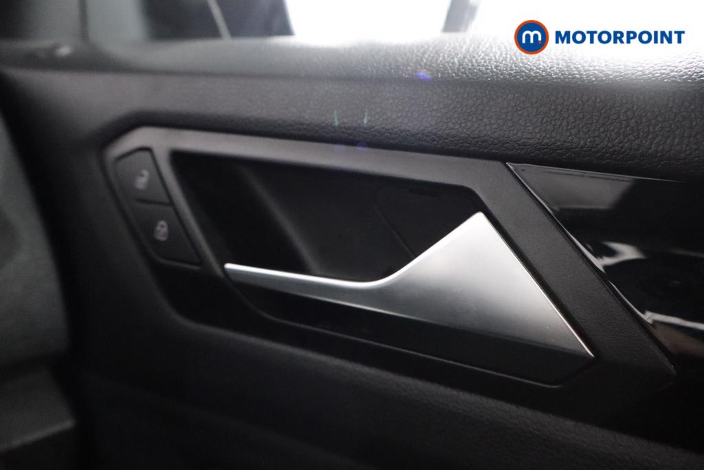 Used Volkswagen T-Roc 2021 for sale - 76831142: Photo 20