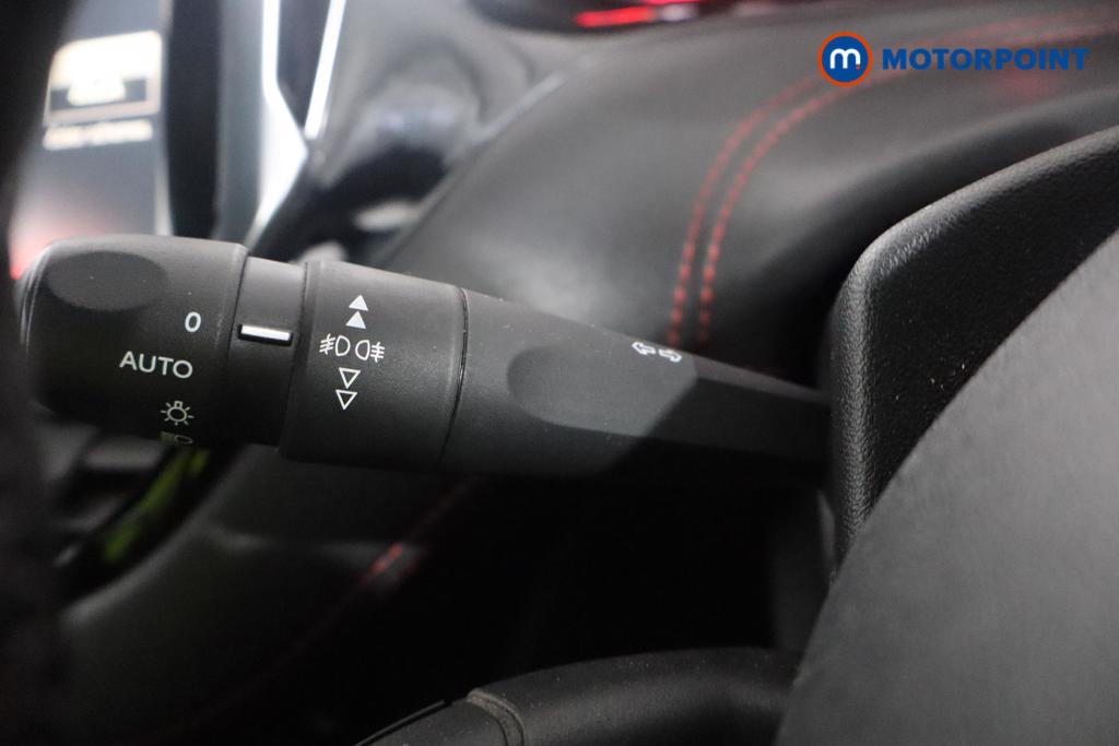 Used Peugeot 208 2015 for sale - 76949331: Photo 17