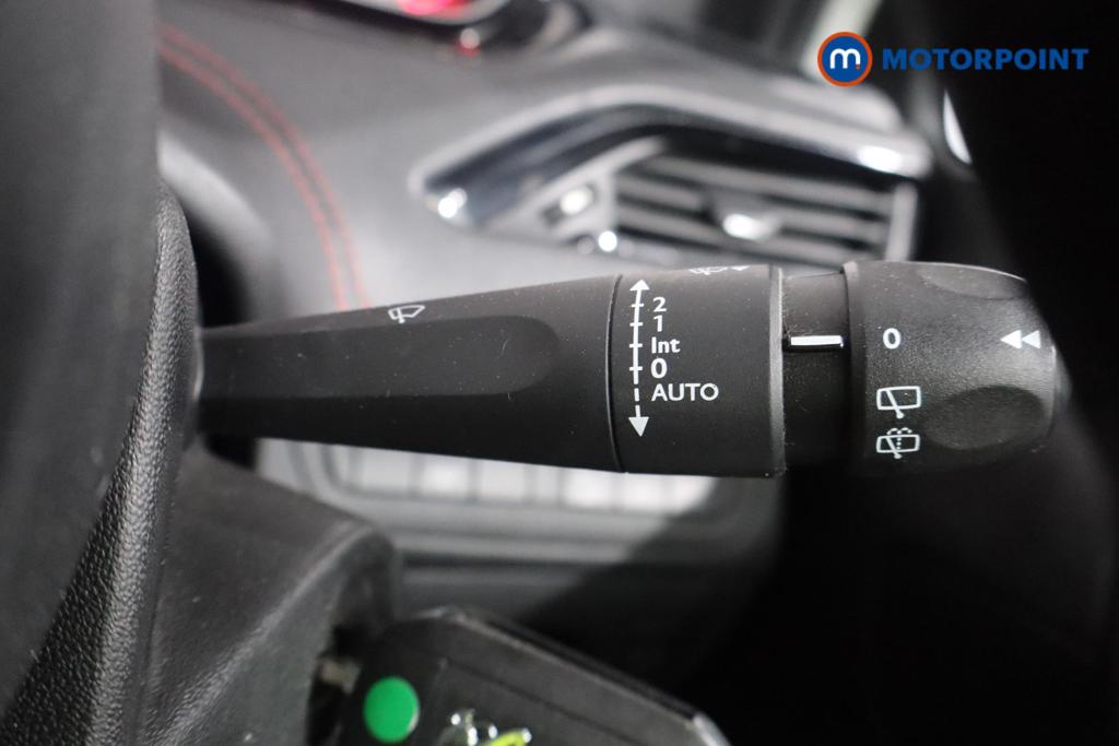 Used Peugeot 208 2015 for sale - 76949331: Photo 19