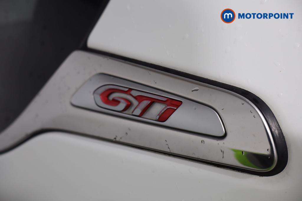 Used Peugeot 208 2015 for sale - 76949331: Photo 30