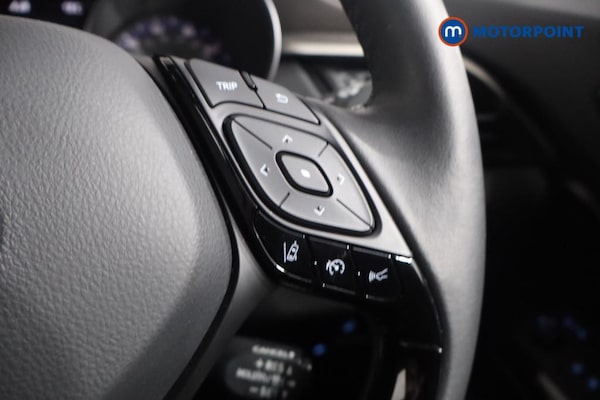 Used Toyota C-HR 2023 for sale - 76278722: Photo 15