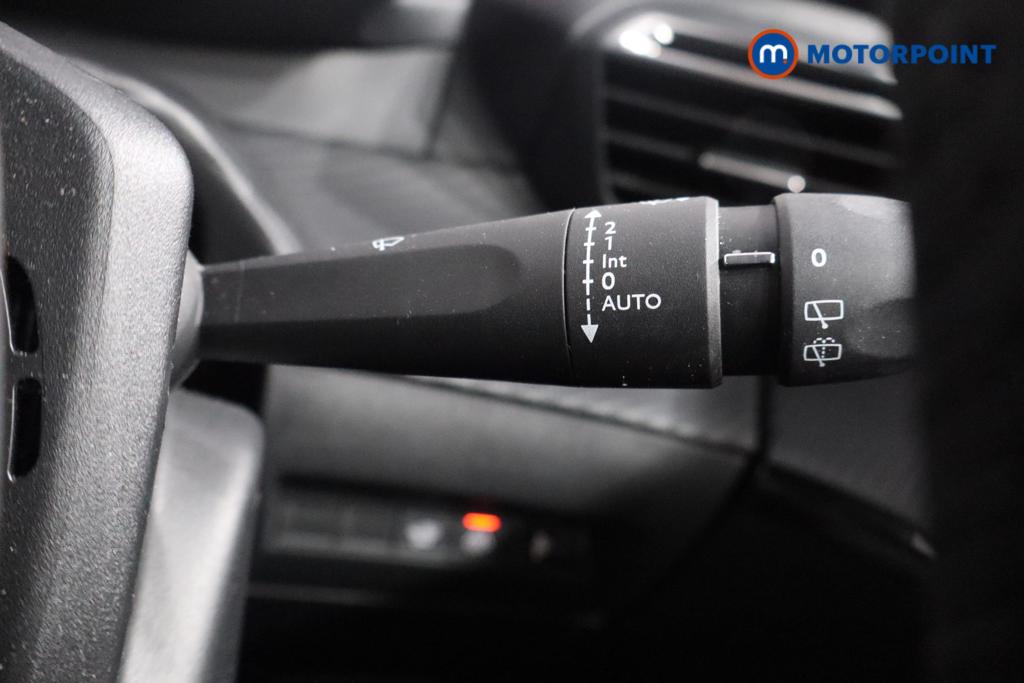 Used Peugeot 208 2021 for sale - 76502711: Photo 14