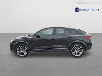 Used Audi Q3 2023 for sale - 79384105: Photo