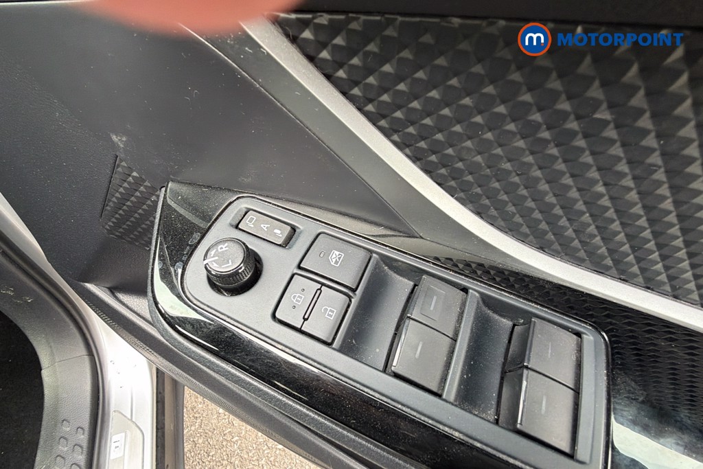 Used Toyota C-HR 2022 for sale - 77973031: Photo 18