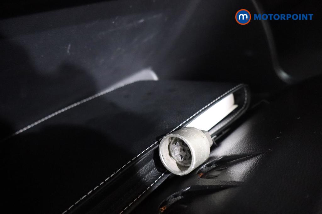 Used Volkswagen Polo 2020 for sale - 76878791: Photo 21