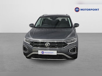 Used Volkswagen T-Roc 2022 for sale - 77502163: Photo