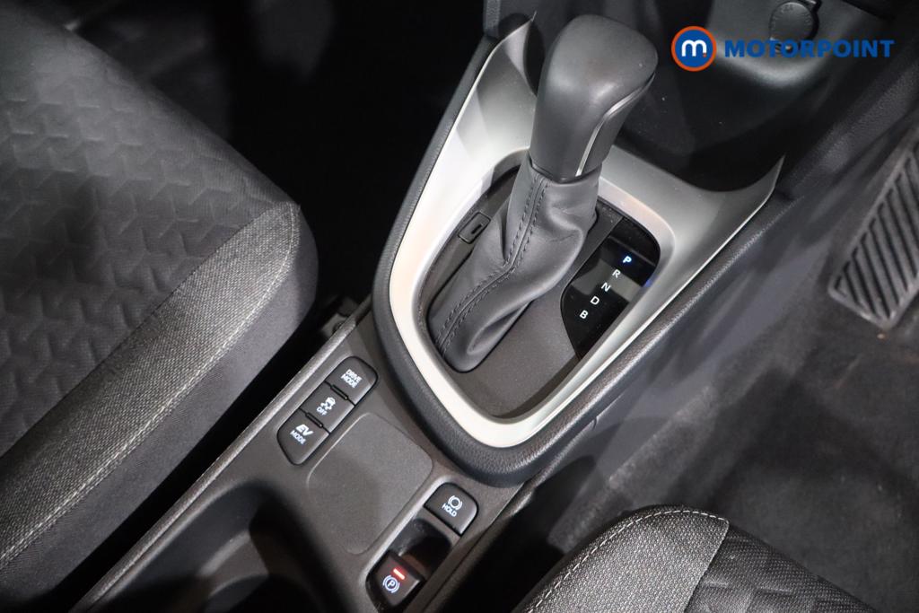 Used Toyota Yaris Cross 2023 for sale - 76278882: Photo 12