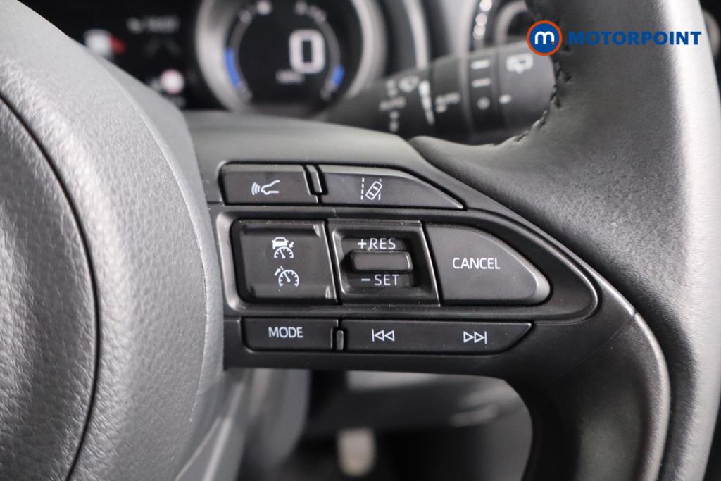 Used Toyota Yaris Cross 2023 for sale - 76278882: Photo 15