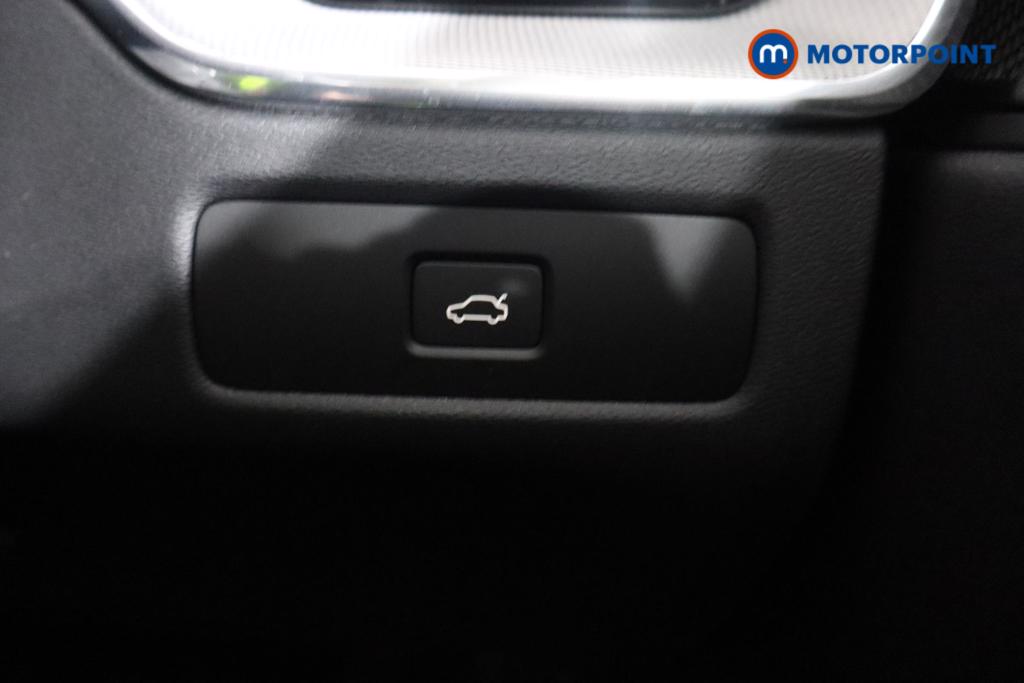 Used Volvo XC60 2022 for sale - 76196831: Photo 18