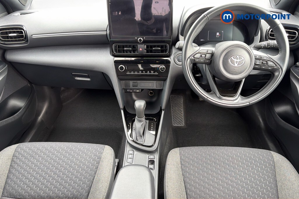 Used Toyota Yaris Cross 2024 for sale - 77996276: Photo 9