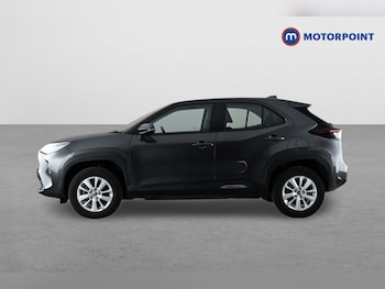 Used Toyota Yaris Cross 2024 for sale - 79220374: Photo