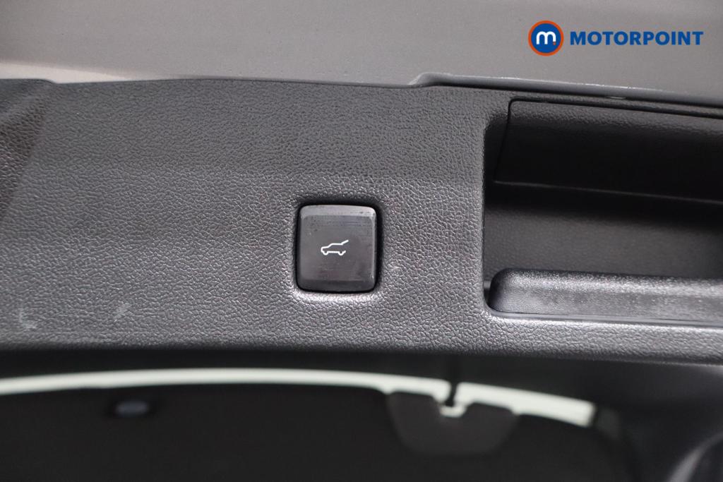 Used Toyota Yaris 2022 for sale - 77582295: Photo 25