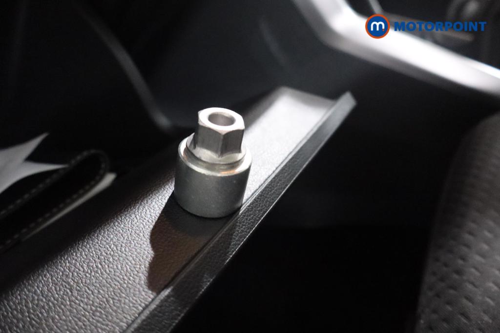 Used Volkswagen Polo 2024 for sale - 77591006: Photo 21