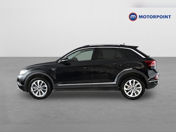 Used Volkswagen T-Roc 2024 for sale - 79492196: Photo