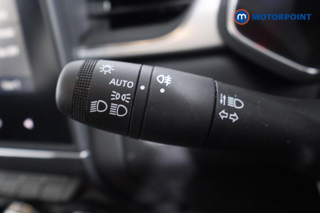 Used Renault Captur 2023 for sale - 77691766: Photo 17