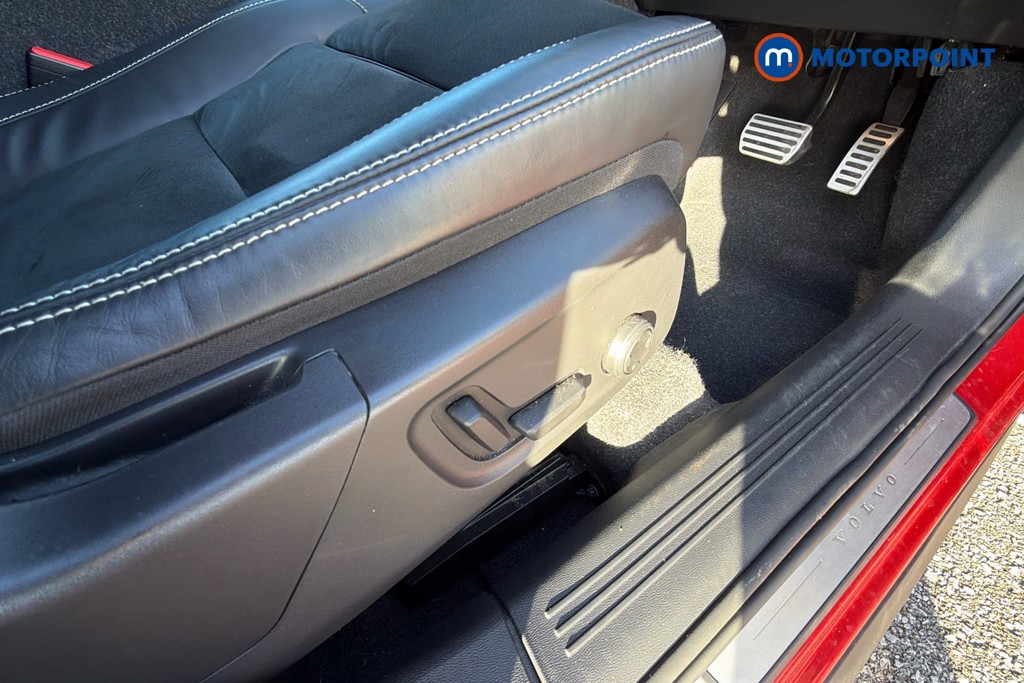 Used Volvo XC40 2021 for sale - 77932157: Photo 18