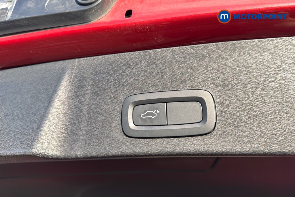 Used Volvo XC40 2021 for sale - 77932157: Photo 21