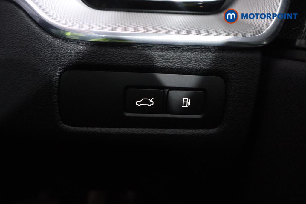 Used Volvo XC60 2023 for sale - 77615626: Photo 18