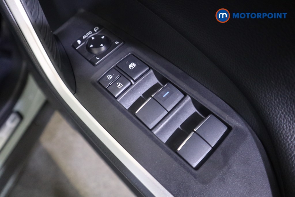 Used Toyota RAV4 for sale - 76491483: Photo 17